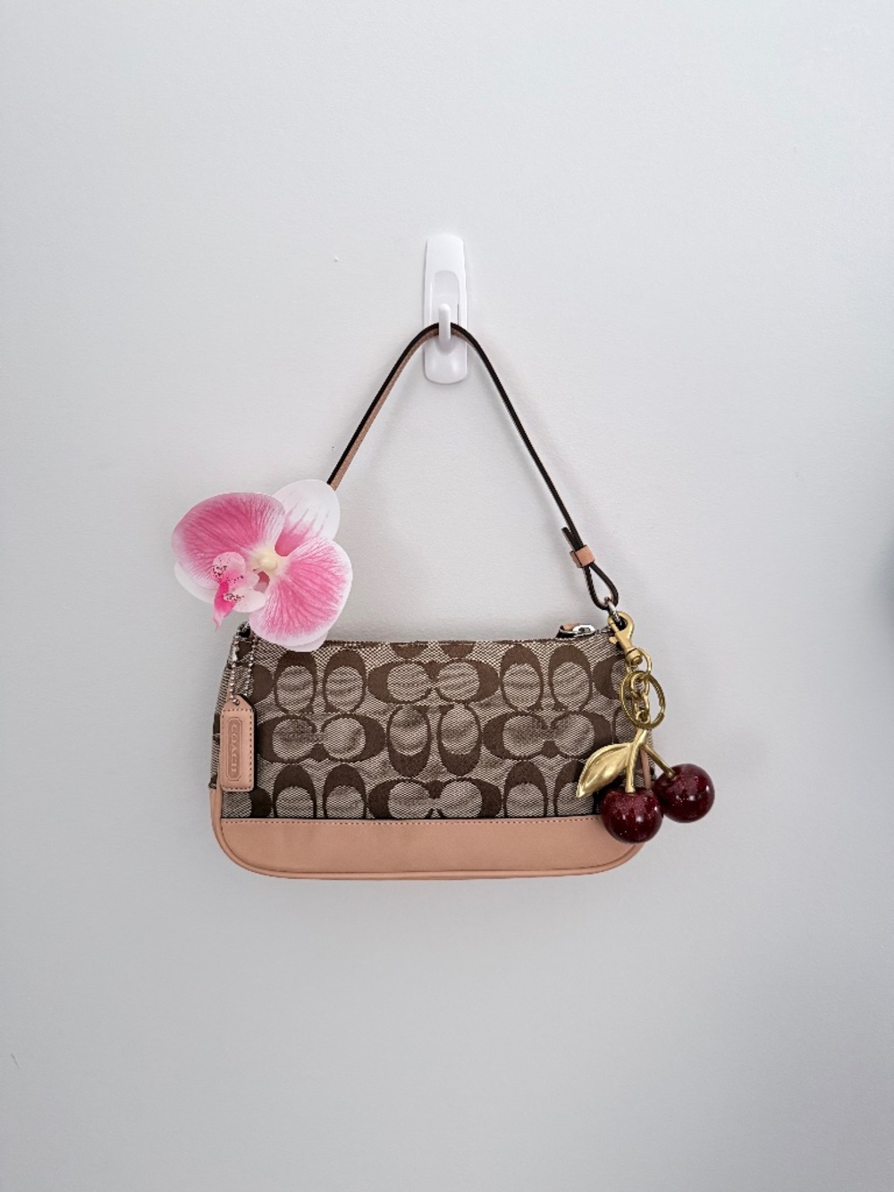 Vintage Coach Signature Demi Shoulder Bag